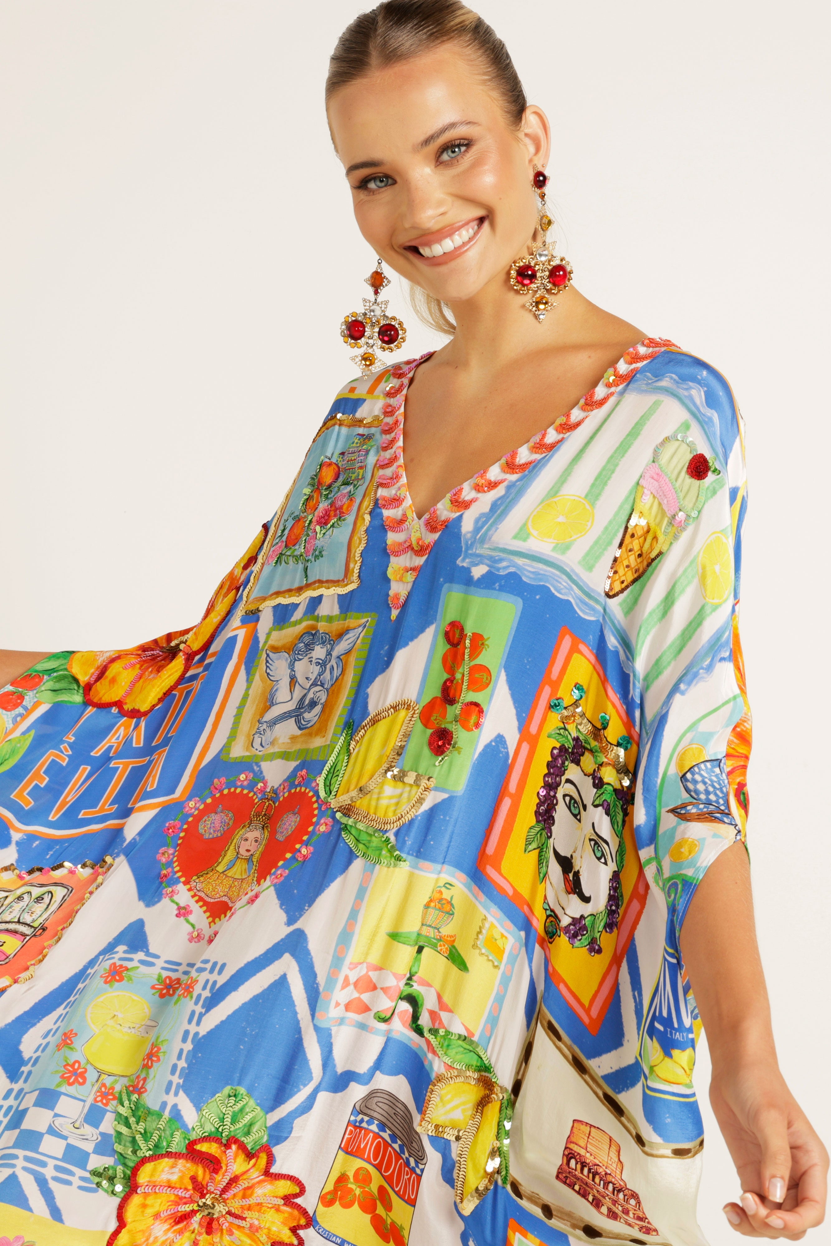 The Lucia Short Capelet