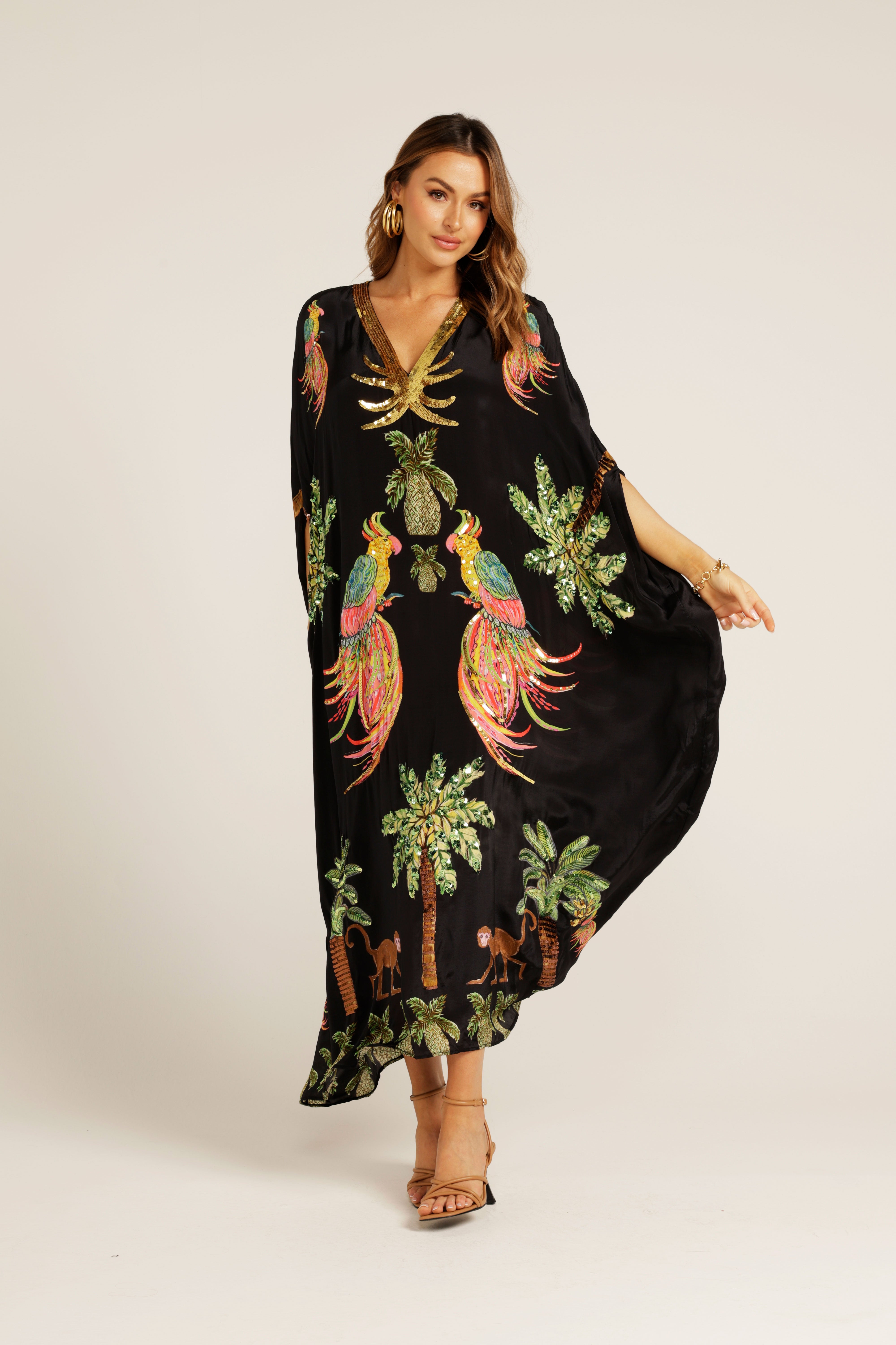 The Mairette Capelet Kaftan (Black)